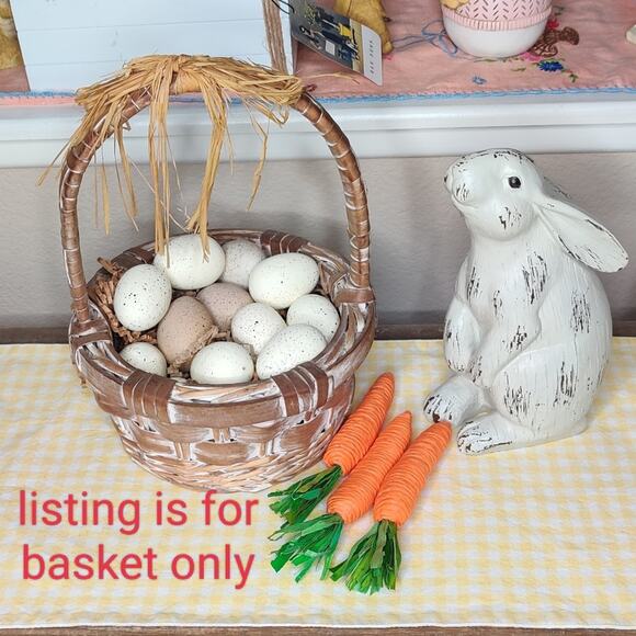 Large Wicker Rattan Neutral Tan Farmhouse Easter Egg Basket - Picture 4 of 12